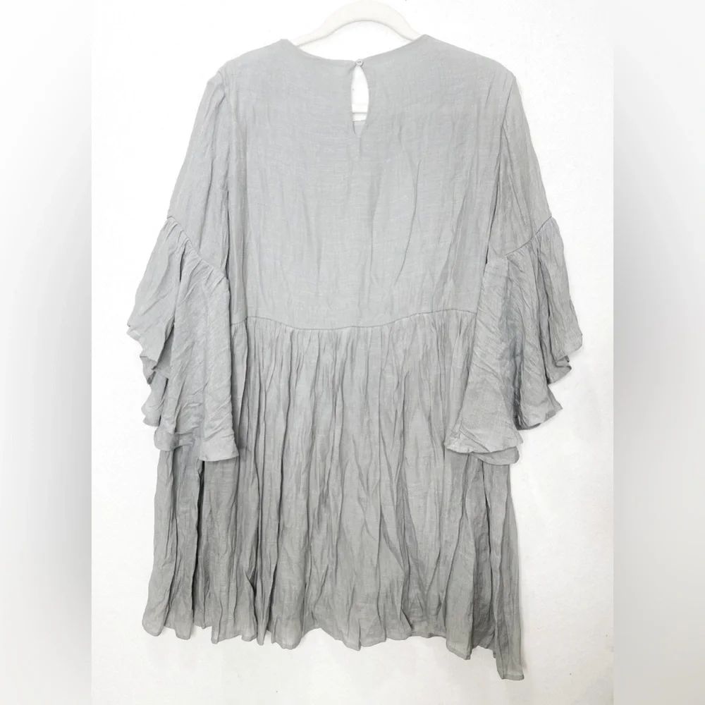 Umgee Full Size Floral Embroidered 3/4 Bell Sleeve Keyhole Dress Plus Size 1X - Picture 5 of 11